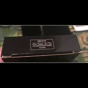 CHANEL Makeup - Chanel Finishing Brush. New/Authentic/Discontinued CHANEL Makeup - Chanel Finishing Brush. New/Authentic/Discontinued